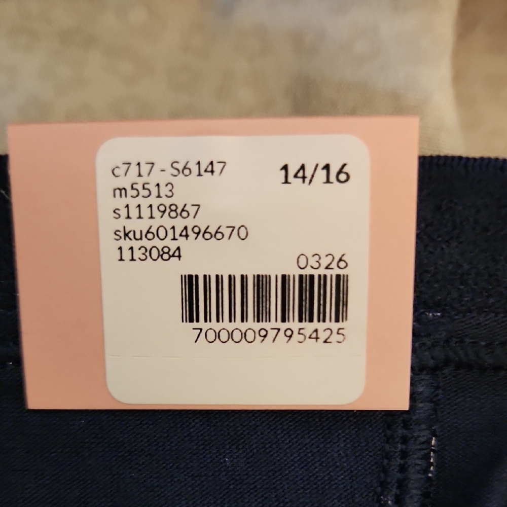 Cacique Navy Blue Polka Dot T Shirt Bra and full brief Set in 40D and 14/16. - Picture 6 of 10